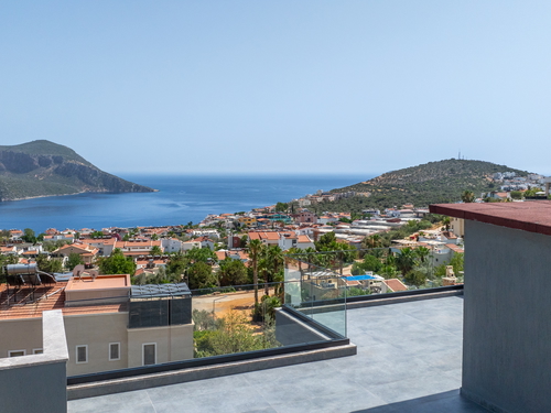  gece  -  Kasım
  | Kalkan’da 8 Kişilik Lüks Villa, Özel Isıtmalı Havuz ve Merkezi Konum
